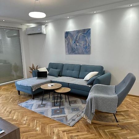 Apartman 8 Vrdnik Bagian luar foto