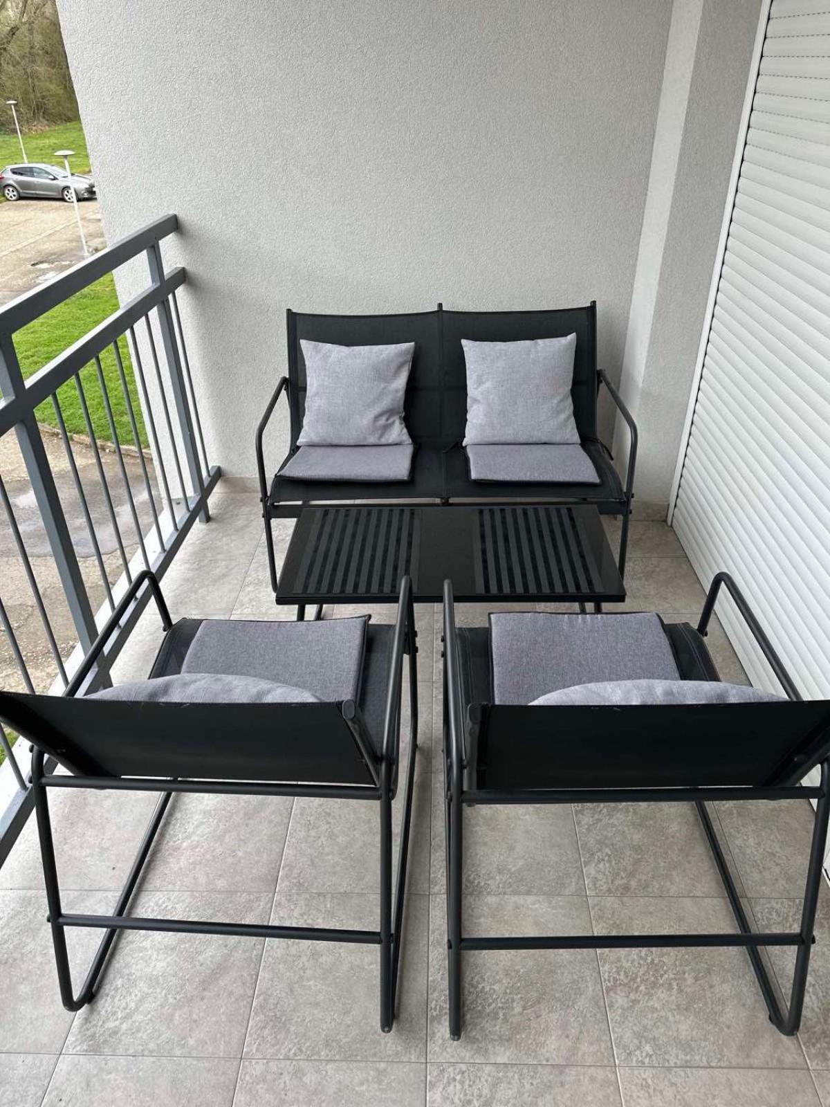 Apartman 8 Vrdnik Bagian luar foto
